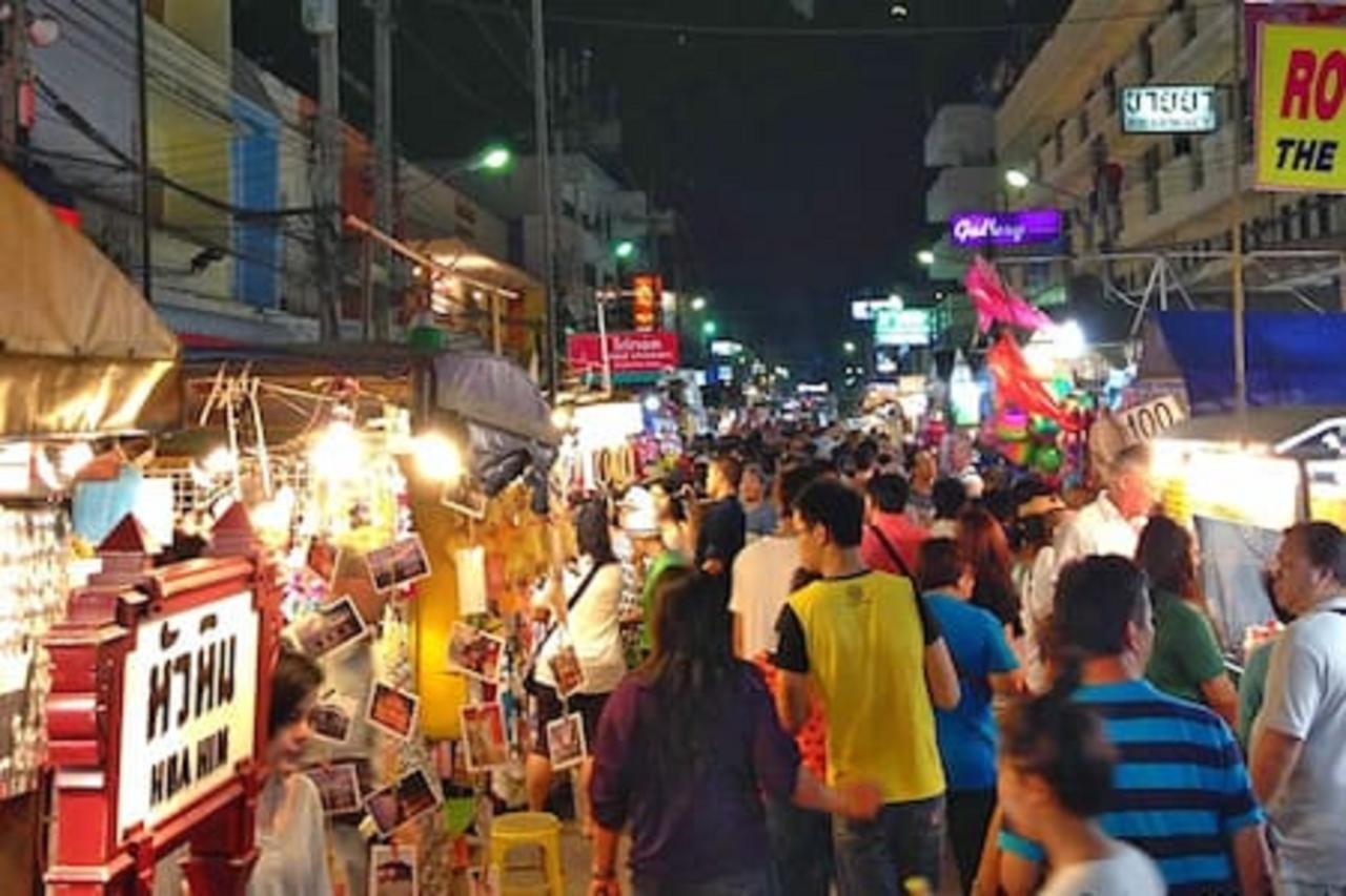 Seacraze Condominium Hua Hin Bagian luar foto
